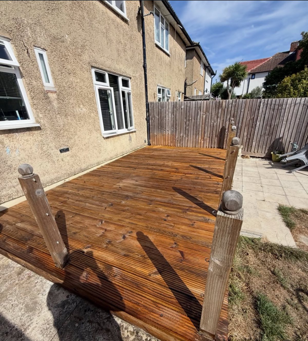 Timber decking cleaned and restored